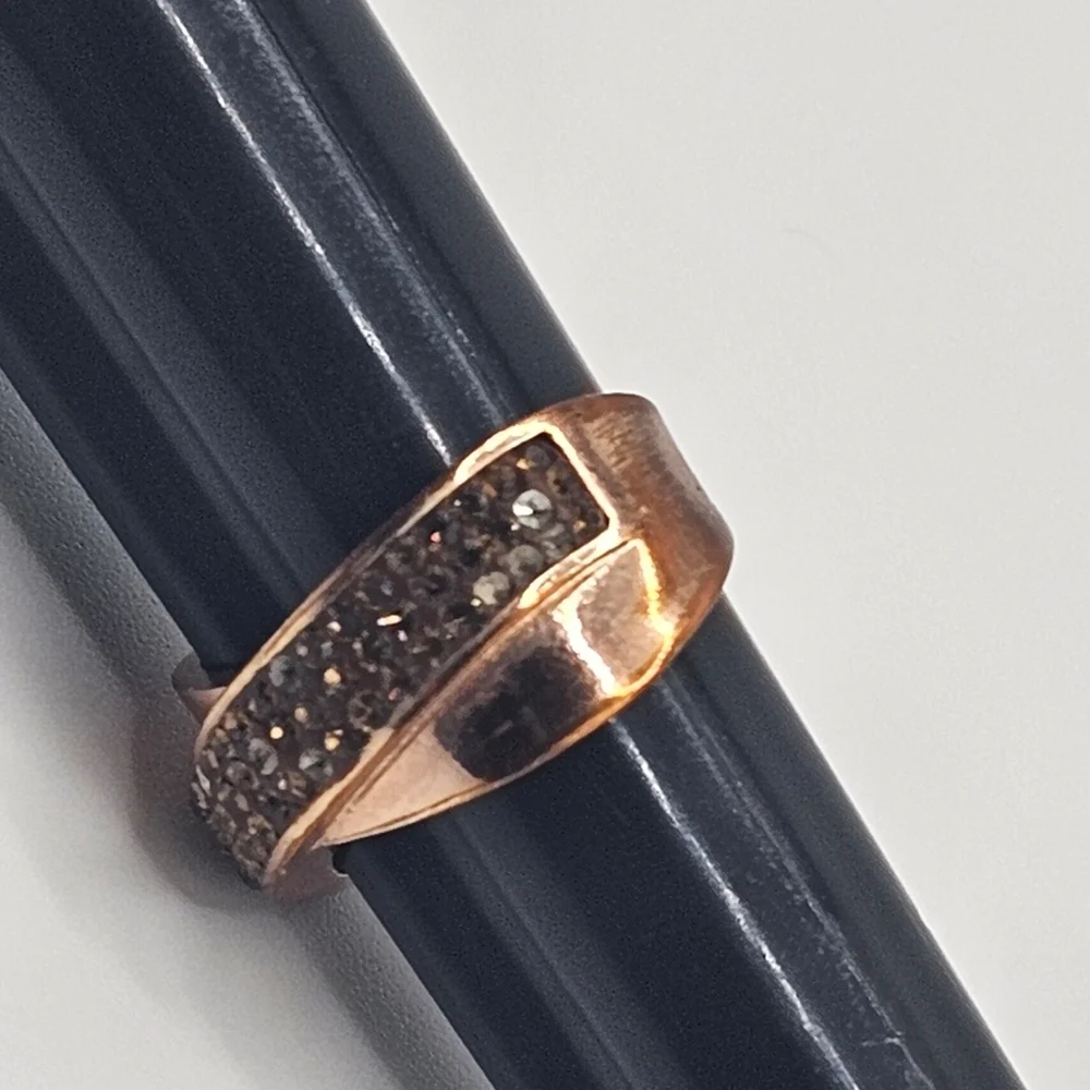 Rhinestone Band Ring (Size 8.5)